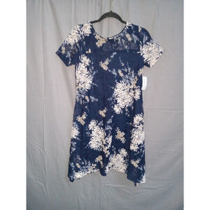 Roze & Ali lace dress size medium new with tags blue